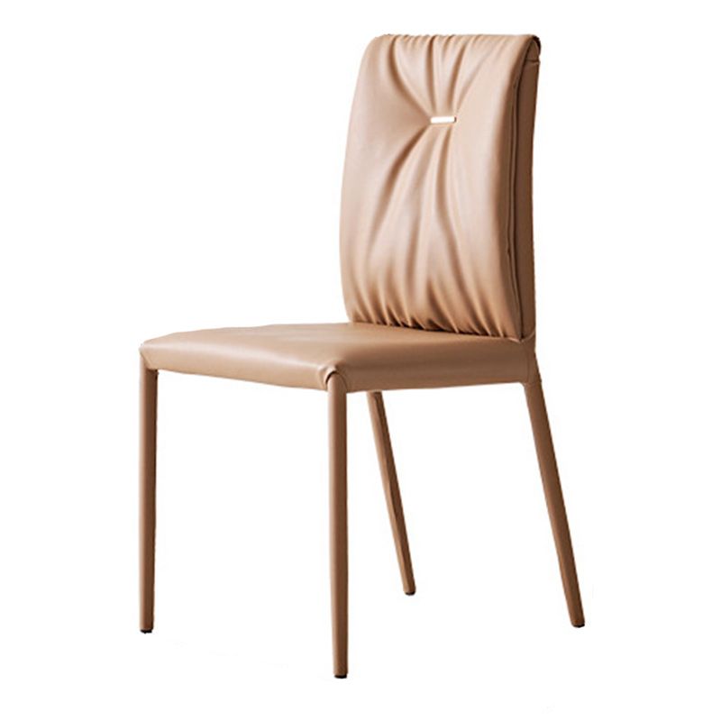 Moderner Kunstleder -Essstühle mit Kunstleder Metall armloser Esstuhl für das Restaurantgebrauch