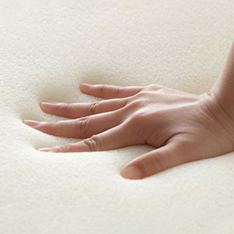 Sezione beige in pelle di divano sezionale scandinava con cuscini