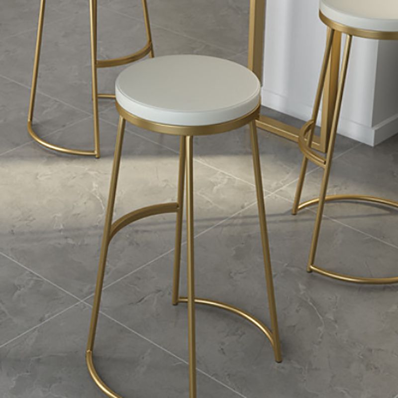 Contemporary Metal Counter Height Stools Bar Stool with Footrest Clearhalo 'Bar Furniture' 'Bar Stools' 'bar_stools' 'furn' 'furn_bar_stools' 'Furniture' 'Kitchen & Dining Furniture' 1200x1200_48673f2a-62c2-4f5a-ba45-4bc20ee2f7a6