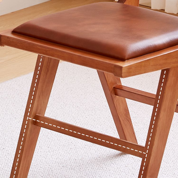 Silla de comedor del lado de madera maciza de interior contemporáneo