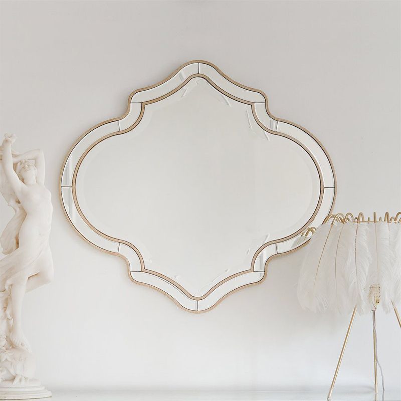 Contador de maquillaje Sliver 16.53 "Mesas de tocador de espejo ancho con pierna de madera sólida