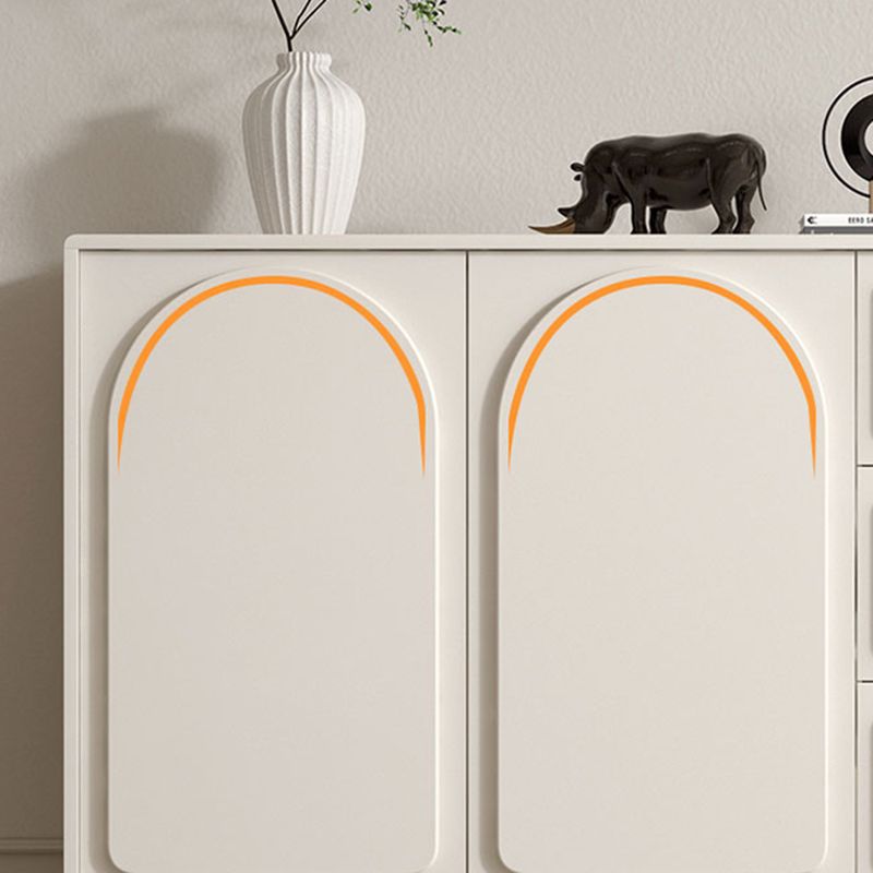 Moderno server di pranzo in legno ingegnerizzato in ingegnerizzazione del buffet bianco rettangolare