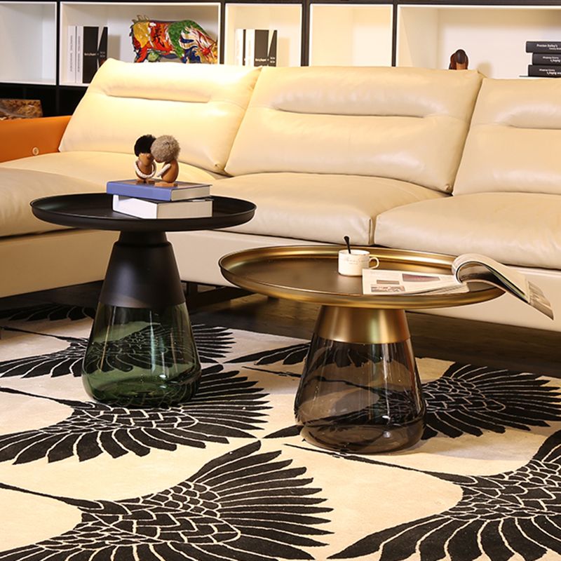 Mid-century Modern Style Round Metal Table with Glass Monopod Base Coffee Table Clearhalo 'Coffee & Accent Tables' 'Coffee Tables' 'coffee_tables' 'furn' 'furn_coffee_tables' 'Furniture' 'Living Room Furniture' 1200x1200_498dd36c-fbd4-4019-9d17-d89c346e7319