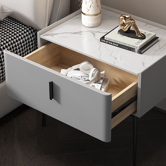 Mesita de noche contemporánea de madera maciza con 1 cajón, 19,7" de alto