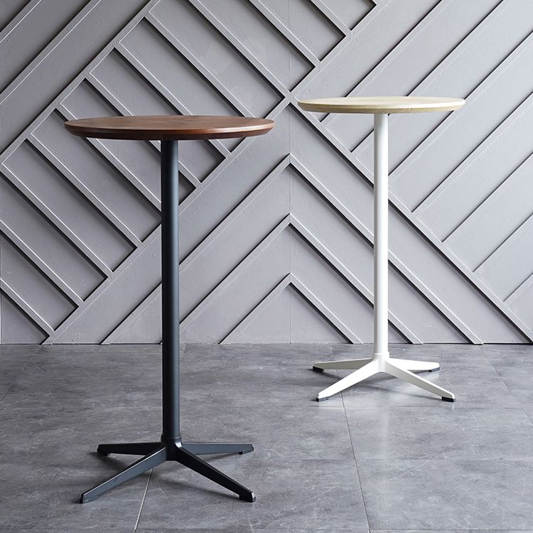 Industrial Aluminium Bar Dining Table Round Indoor Bistro Table with Engineered Wood Top Clearhalo 'Bar Furniture' 'Bar Tables' 'bar_tables' 'Furniture' 'furniture_bar_tables' 'Kitchen & Dining Furniture' 1200x1200_49ade9ec-d0a3-49e2-856a-ccc98751b80c
