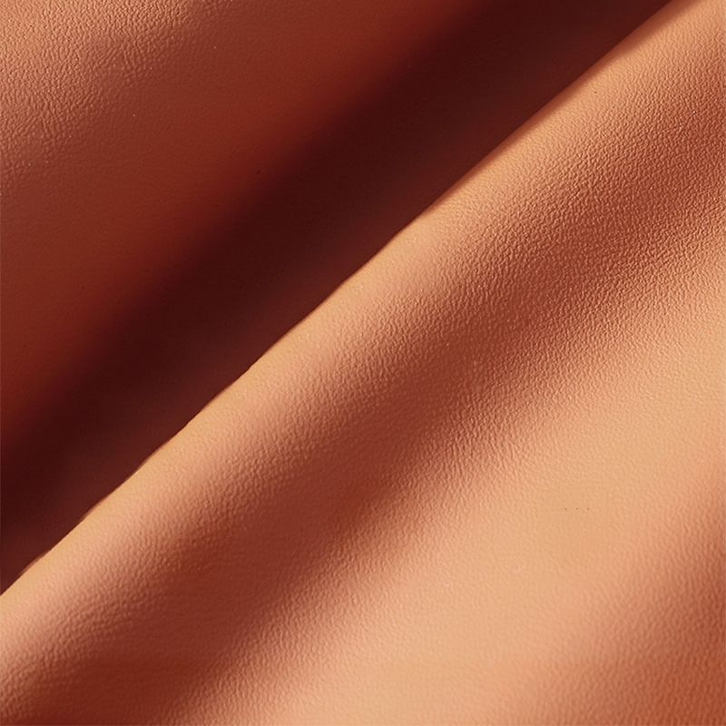 Chaise en cuir fausse 26,7 "L x 37,4" W x 37,4 "H Armes incluses pour chambre à coucher