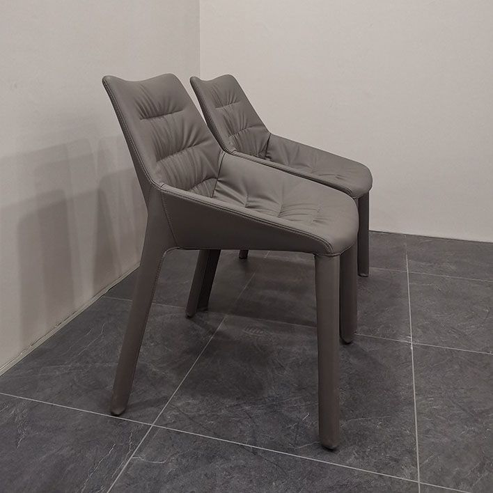 Chaise de salle à manger en acier contemporain Parsons Furniture en finition mate pour la maison