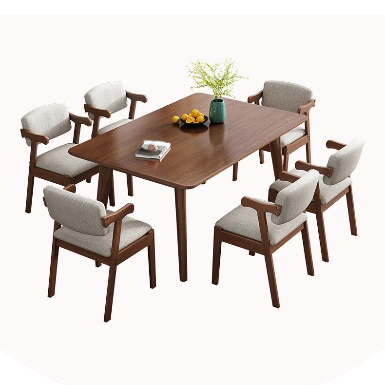 Ensemble de table à manger traditionnelle