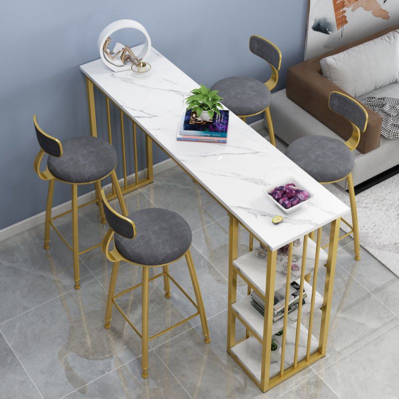 Mesa industrial rectangular con altura de barra, mesa de bar de madera sintética con base de almacenamiento