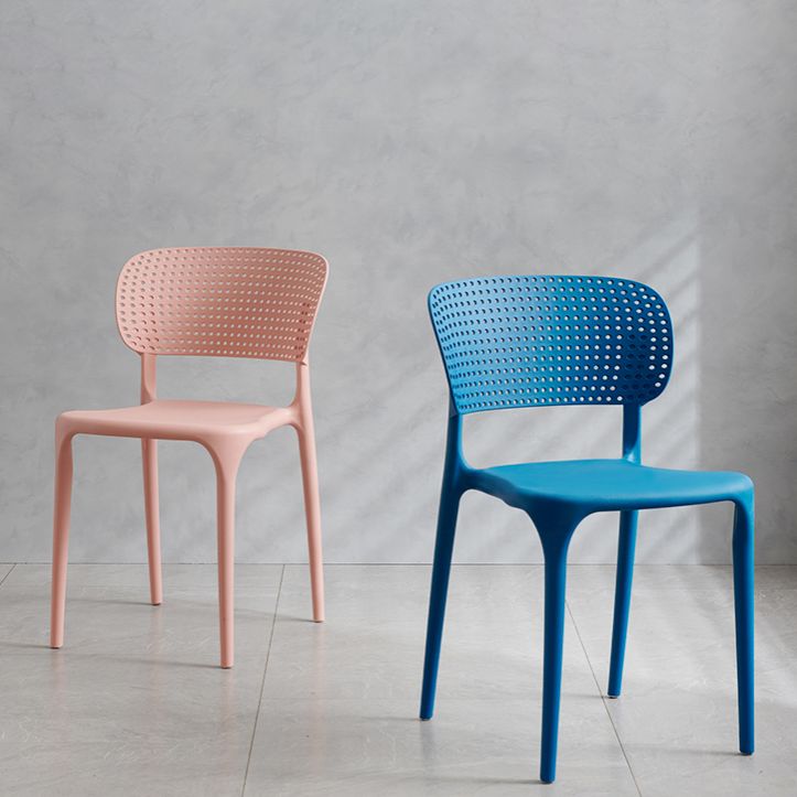 Plastic Contemporary RestaurantSide Chair Colorful Stacking Dining Chair Clearhalo ' kitchen&dining_furn' 'Dining Chairs' 'Dining Tables & Seating' 'dining_chair' 'furn' 'furn_dining_chair' 'Furniture' 'furniture_dining_chair' 'Kitchen & Dining Furniture' 'kitchen' 1200x1200_4ac16d2f-8a39-43c5-860c-f09d7bd06428
