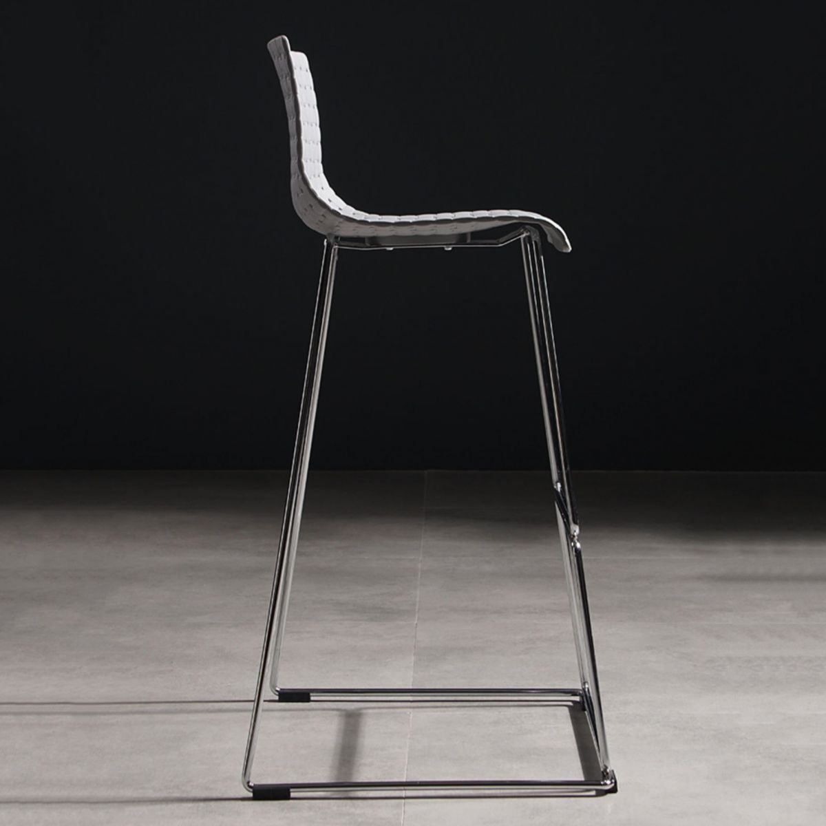 Modern Bar-stool Plastic Counter Bar Stool with Metal Legs for Kitchen Clearhalo 'Bar Furniture' 'Bar Stools' 'bar_stools' 'Furniture' 'furniture_bar_stools' 'Kitchen & Dining Furniture' 1200x1200_4ad63c12-9376-40b4-8d58-163ced5a80aa