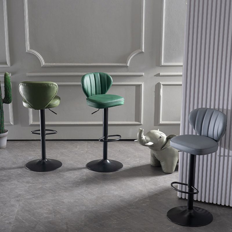 Sgabello imbottito in pelle moderna ad altezza regolabile