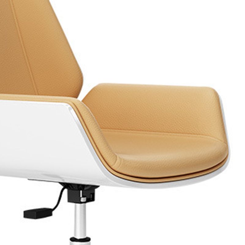 Contemporary Managers Chair Faux Leather and Chrome Frame Desk Chair Clearhalo 'furn' 'furn_office_chair' 'Furniture' 'Office Chairs' 'Office Furniture' 'office_chair' 1200x1200_4af797a6-f919-4def-9912-a58abfda71ee