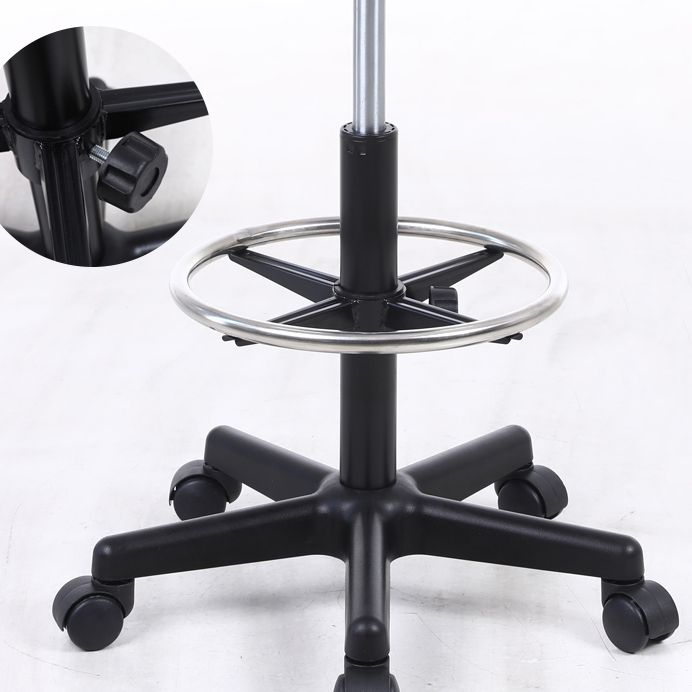 Contemporary Leather Swivel Barstool Indoor Low Back Bar Stool with Iron Legs Clearhalo 'Bar Furniture' 'Bar Stools' 'bar_stools' 'furn' 'furn_bar_stools' 'furniture_bar_stools' 'Kitchen & Dining Furniture' 'kitchen&dining_furn' 'kitchen' 'kitchen_furn' Furniture' 1200x1200_4b0d44a8-d661-4895-af67-48e47121f081