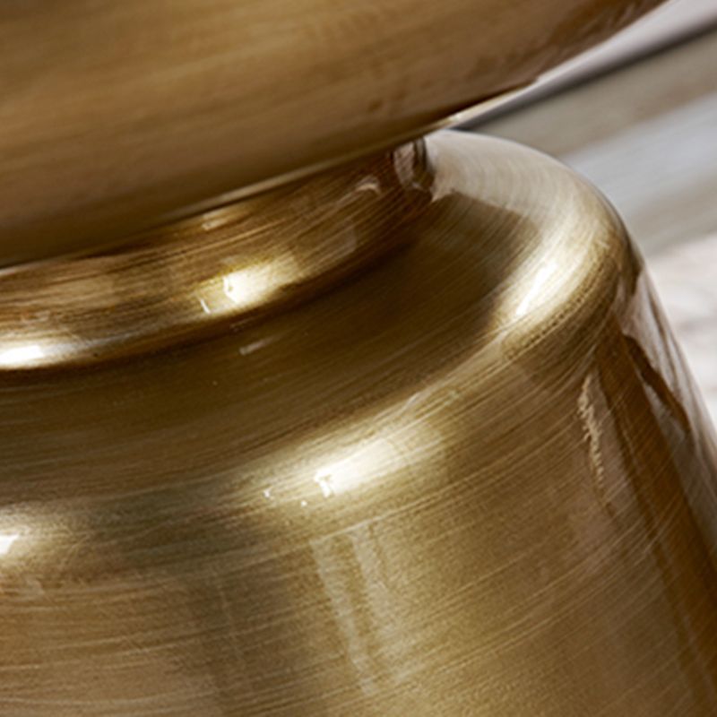 Mid-Century Metal Round End Table Pedestal Sofa Corner Table Clearhalo 'Coffee & Accent Tables' 'End & Side Tables' 'end_side_tables' 'furn' 'furn_end_side_tables' 'Furniture' 'Living Room Furniture' 1200x1200_4b14a9a4-68e1-4713-be02-430cf1a8c499