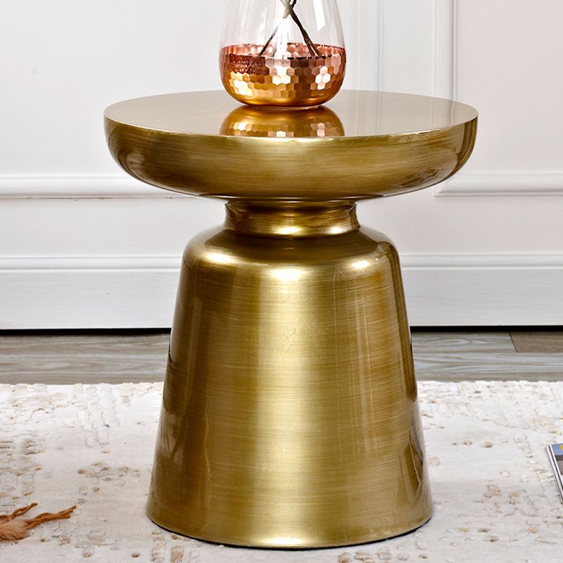 Mid-Century Metal Round End Table Pedestal Sofa Corner Table Clearhalo 'Coffee & Accent Tables' 'End & Side Tables' 'end_side_tables' 'furn' 'furn_end_side_tables' 'Furniture' 'Living Room Furniture' 1200x1200_4b321558-efbc-4df4-ac20-bceea9f43c50