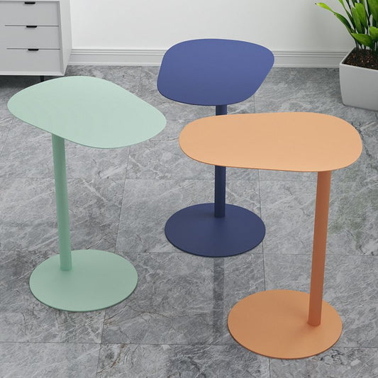 Divano scandinavo a forma libera il tavolo di estremità del piedistallo laterale