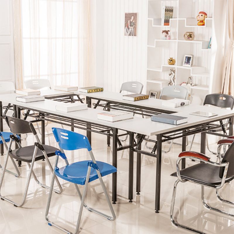 Presidente della conferenza imbottita in plastica senza braccio.