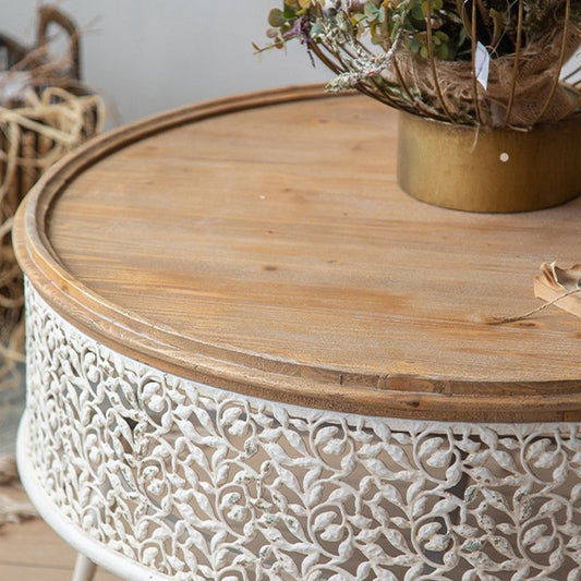 Mesa de café redonda de campo francés con tapa de madera de pino natural