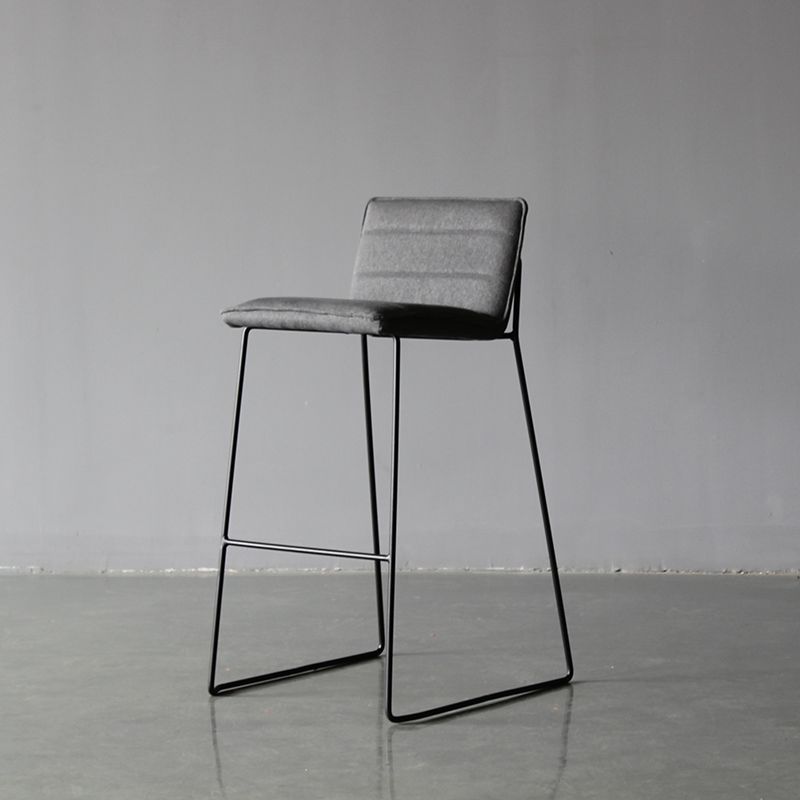 Modern Low Back Restaurant Stool Matte Finish Leather Barstool Clearhalo 'Bar Furniture' 'Bar Stools' 'bar_stools' 'furn' 'furn_bar_stools' 'Furniture' 'furniture_bar_stools' 'Kitchen & Dining Furniture' 1200x1200_4c2423ba-9dfb-458b-b234-1424ae4ec995