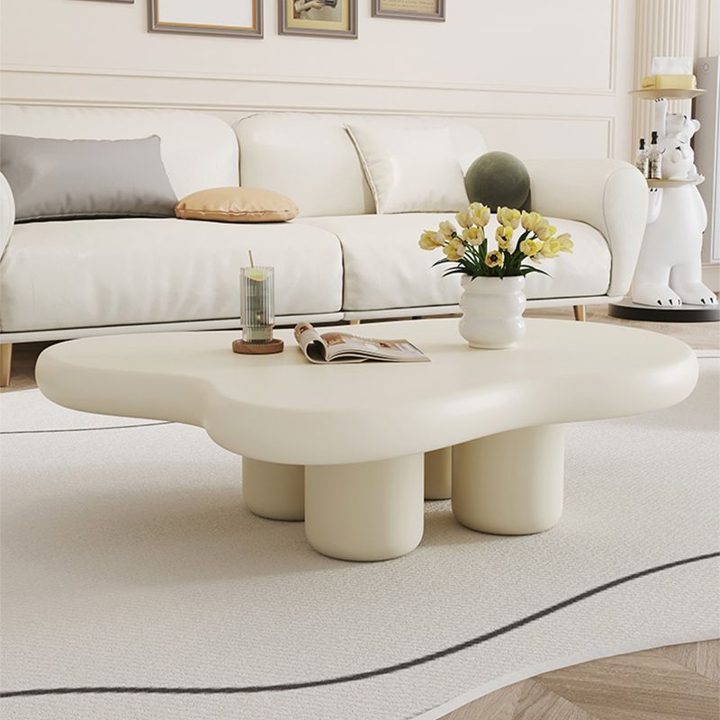 Couchtisch aus Massivholz mit 4 Beinen, moderner, minimalistischer Couchtisch