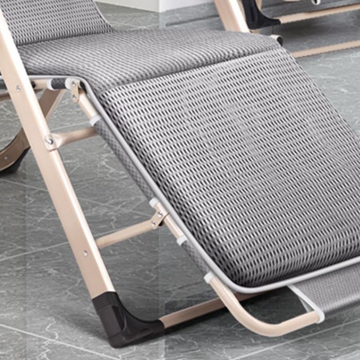 Contemporary Position Lock Standard Recliner with Independent Foot Movement Clearhalo 'Chairs & Seating' 'furn' 'furn_recliners' 'Furniture' 'Living Room Furniture' 'Recliners' 1200x1200_4c344363-cde6-4174-b485-fd4293e7fd3f