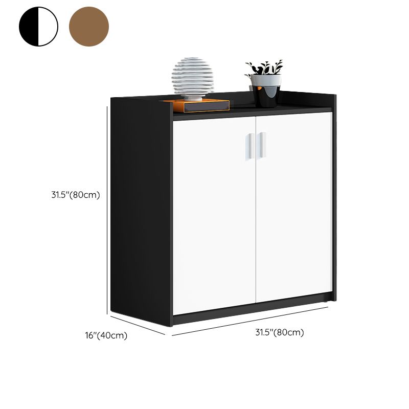 Abbazzinamento in stile Nordic Amatico in legno Archiviazione di archiviazione