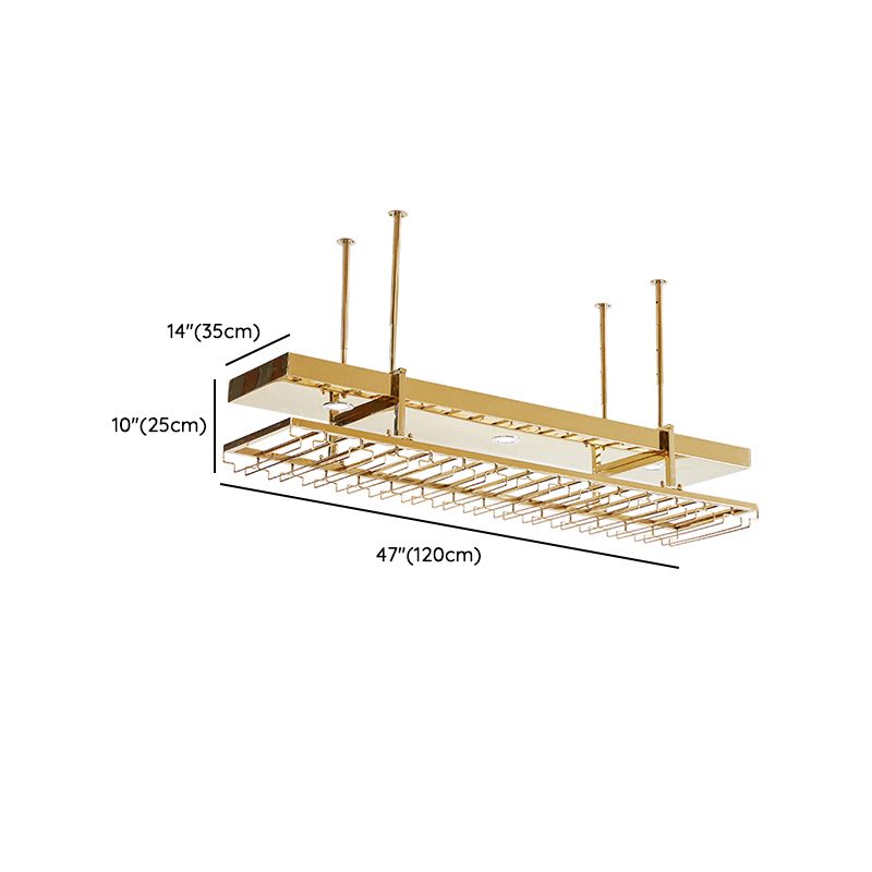 Gouden metaalhangende wijnhouder met glazen houder en opslagplank
