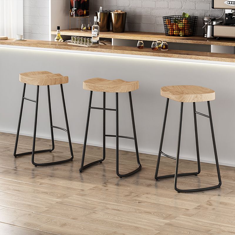 Wood Modern Bar Stool Backless Natural Contoured Seat Stool with Iron Legs Clearhalo 'Bar Furniture' 'Bar Stools' 'bar_stools' 'furn' 'furn_bar_stools' 'furniture_bar_stools' 'Kitchen & Dining Furniture' 'kitchen&dining_furn' 'kitchen' 'kitchen_furn' Furniture' 1200x1200_4c5625a1-ba13-4c7f-b247-ae47dc02e6ff