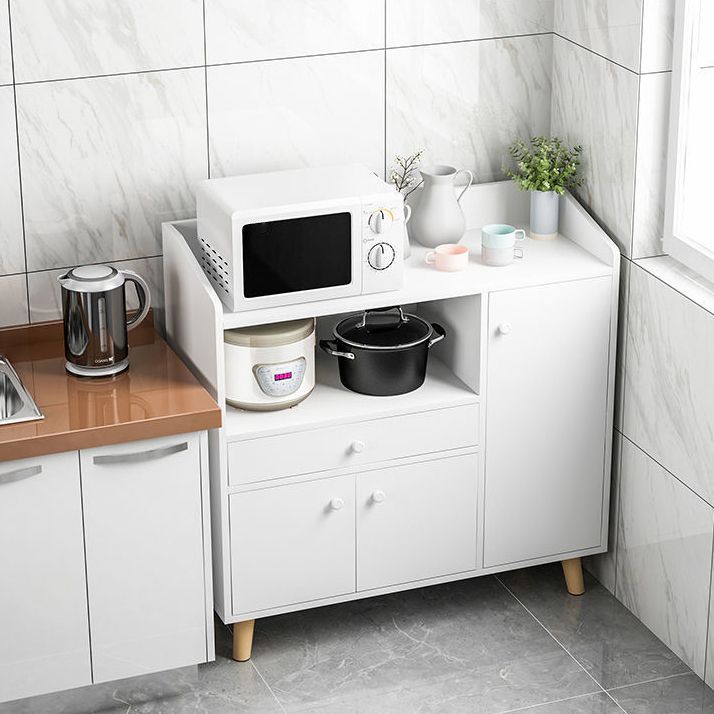 Sideboard ingegnerizzato in stile contemporaneo Sideboard in legno con mobile