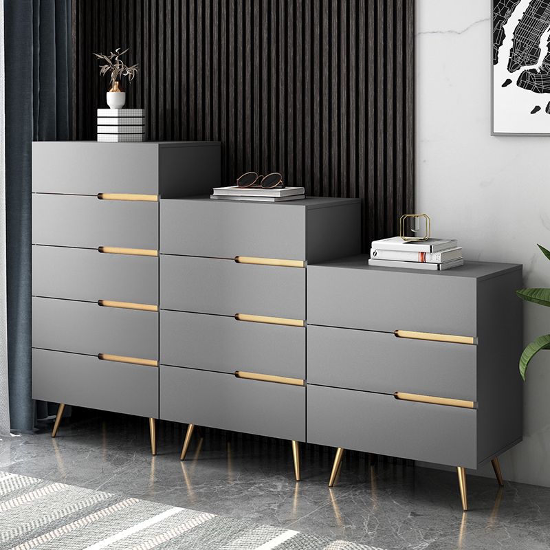 Cassettiera portaoggetti Glam realizzata in legno con 3/4/5 cassetti