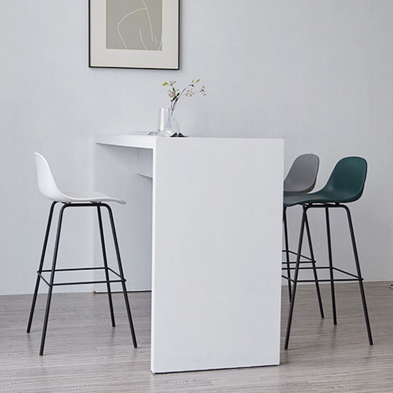 Scandinavian Reception Low Back Stool Matte Finish Plastic Barstool Clearhalo 'Bar Furniture' 'Bar Stools' 'bar_stools' 'furn' 'furn_bar_stools' 'Furniture' 'furniture_bar_stools' 'Kitchen & Dining Furniture' 1200x1200_4cebc5a4-6f3f-4aab-bb48-aa0432c52110