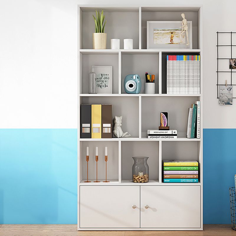 Closed Wooden Bookshelf Modern Home Living Room Standard Bookcase with Door Clearhalo 'Bookcases' 'furn' 'furn_bookcases' 'Furniture' 'Office Furniture' 1200x1200_4cefc836-6adb-44de-a253-39e5617155a1