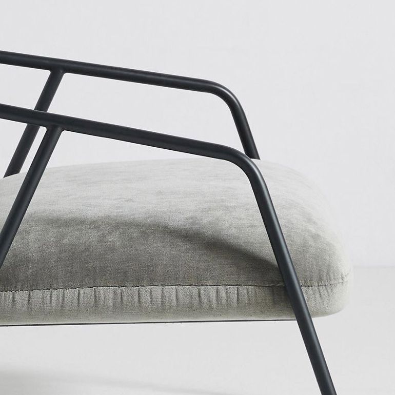 Living Room Contemporary Arm Chair Basic Four Leg Accent Armchair Clearhalo 'Accent Chairs' 'accent_chairs' 'Chairs & Seating' 'furn' 'furn_accent_chairs' 'Furniture' 'Living Room Furniture' 1200x1200_4cf4bc2b-b608-45c4-a135-a047e994b0da