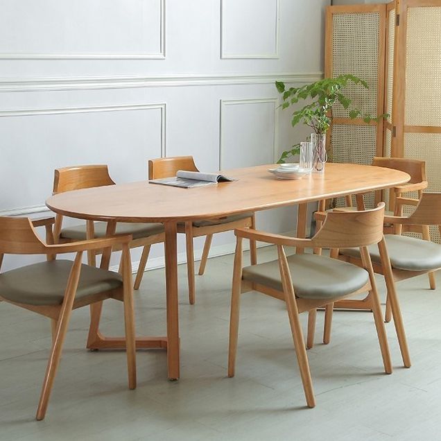 Modern Oval Dining Table Pine Solid Wood Dining Table for Kitchen Clearhalo 'Dining Tables & Seating' 'Dining Tables' 'dining_table' 'furn' 'furn_dining_table' 'Furniture' 'Kitchen & Dining Furniture' 1200x1200_4d64e084-609b-4dd2-bf65-2f5747af8bf1