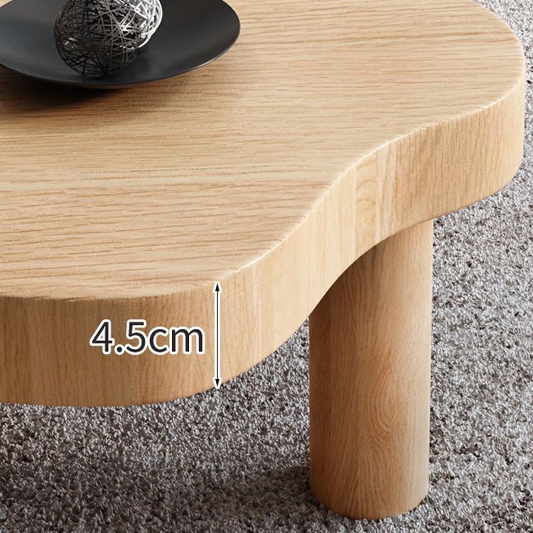Tavolino da caffè geometrico a 3 gambe Tavolino da cocktail singolo scandinavo