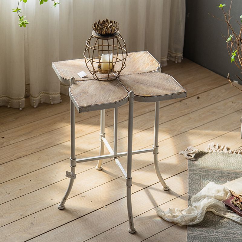 Mesa de madera de madera sólida Mesa lateral angustiada del país francés en marrón