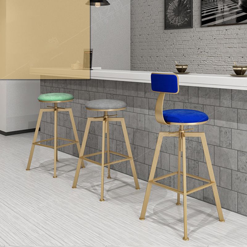 Glam Style Bar-stool with Adjustable Height Swivel Round Seat Barstool in Gold Clearhalo 'Bar Furniture' 'Bar Stools' 'bar_stools' 'furn' 'furn_bar_stools' 'furniture_bar_stools' 'Kitchen & Dining Furniture' 'kitchen&dining_furn' 'kitchen' 'kitchen_furn' Furniture' 1200x1200_4dbfd549-c841-4783-8ca0-6c3e4ffd22c9