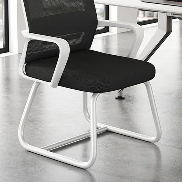 Silla de brazo ergonómico en la mitad de la espalda Armas fijas Silla de oficina en casa sin ruedas