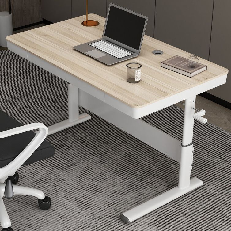 Zeitgenössischer Stand Desk Converter White Metal Trestle Base Desk für Büro