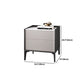 MODERNE 21 pouces H Nightand H, 2 Drawer Stone Top Mands comprend une table de nuit en gris
