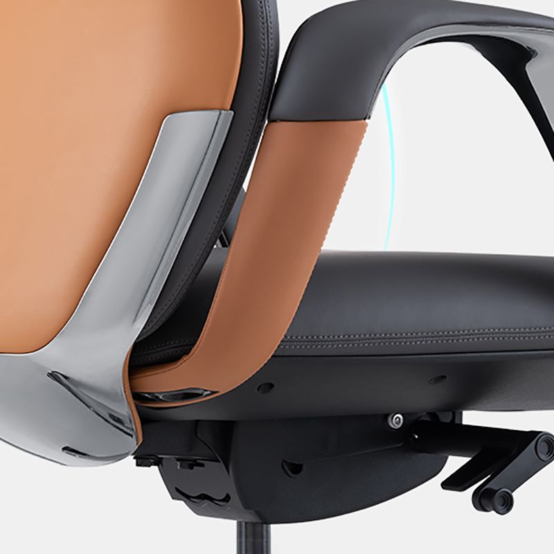 Sedia da ufficio ad armi fissa in pelle sedia da scrivania altezza regolabile con ruote