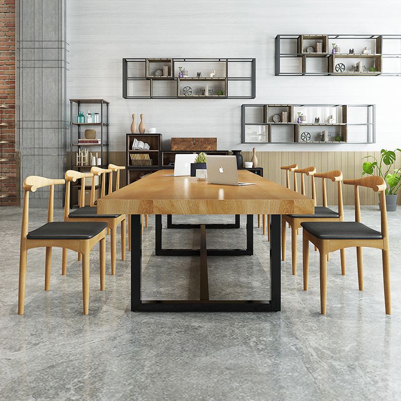 Metal Industrial Rectangle Dining Table Pine Solid Wood Top Table with Trestle Base Clearhalo ' dining_table' 'Dining Tables & Seating' 'Dining Tables' 'furn' 'furn_dining_table' 'Furniture' 'furniture_dining_table' 'Kitchen & Dining Furniture' 'kitchen&dining_furn' 'kitchen' 'kitchen_dining_table' 1200x1200_4ec1e364-0dbf-41b0-b136-c9f50e01151a