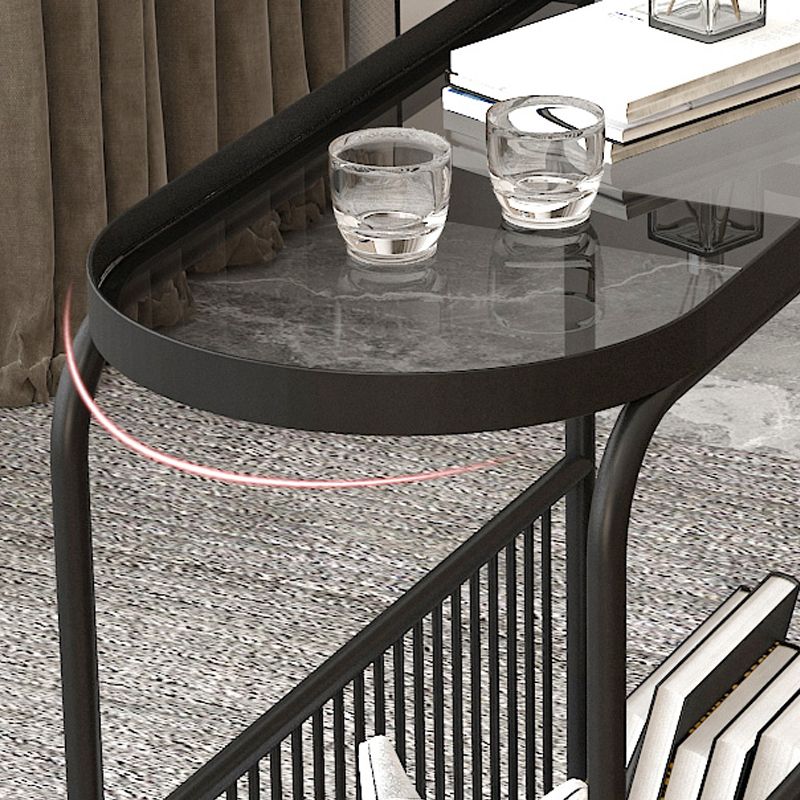 Table d'appoint en métal et en verre