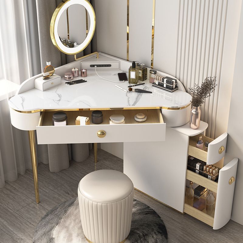 Glam Style Rock Slab Vanity with 3 Drawers White/pink Metal Base Clearhalo 'Bedroom Furniture' 'furn' 'furn_makeup_vanities' 'Furniture' 'Makeup Vanities' 'makeup_vanities' 1200x1200_4ee935d7-3a50-432e-8f16-9ec9976f02f7