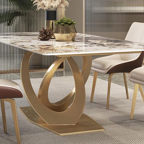 Set di tavoli da pranzo beige lucido 1/2/5/7 PC glam dinette con sedie in pelle