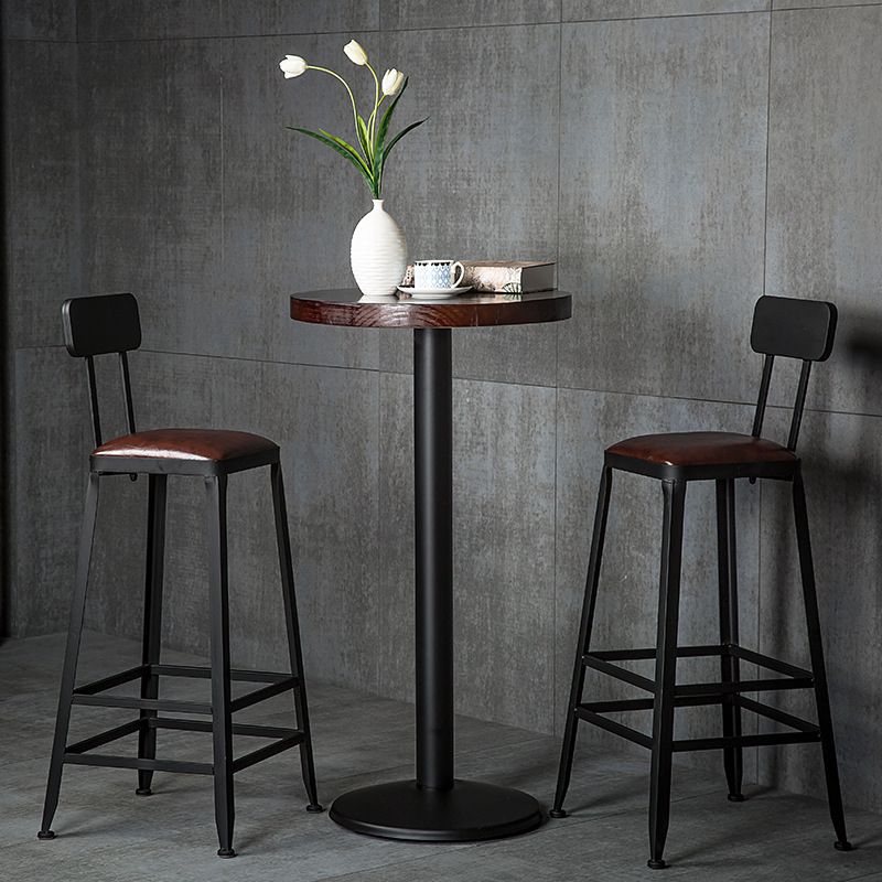 Tabouret de bar en cuir PU de style de style industriel avec des jambes en métal pour restaurant