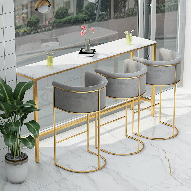 Scandinavian Bar and Counter Stool Low Back Stool with Pedestal Base in Gold Clearhalo 'Bar Furniture' 'Bar Stools' 'bar_stools' 'furn' 'furn_bar_stools' 'Furniture' 'furniture_bar_stools' 'Kitchen & Dining Furniture' 1200x1200_4f5251ec-8e8a-43fc-a443-935ce5544b65