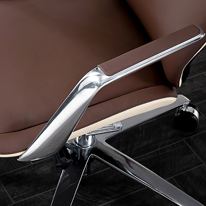 Hedendaagse Fixed Arms Executive Chair Wheels omvatten managersstoel voor kantoor