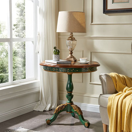 Tavolino da cocktail in difficoltà in campagna per la casa